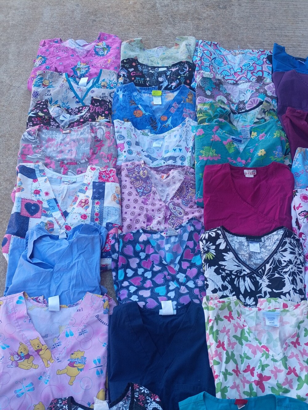 Assorted 30 Scrub Tops – Multicolor - Picture 3 of 5